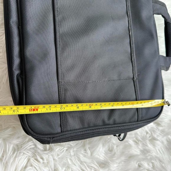 Vintage NWOT IBM Laptop Computer Bag Briefcase Crossbody Strap Zipper Locks - Picture 8 of 8